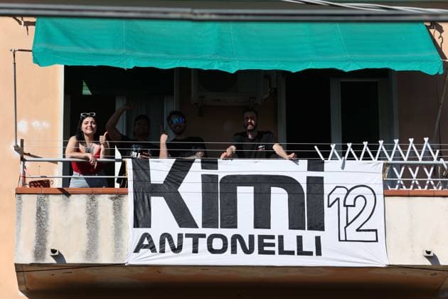 16.05.2025, Autodromo Enzo e Dino Ferrari, Imola, Formel 1 Grand Prix Emilia Romagna 2025 ,im Bild Fans von Andrea Kimi Antonelli (ITA), Mercedes-AMG Petronas Formula One Team (Photo by Alessandro Martelotta Hasan Bratic DeFodi Images)
