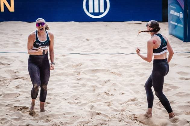 Beachvolleyball Frauen Allianz German Beach Tour 2025 Tourstop Düsseldorf 16.05.2025 v.l. Jubel bei Leonie Klinke und Elea Beutel Düsseldorf Robert-Lehr-Ufer Nordrhein-Westfalen Deutschland