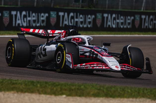 2025 Formula One Emilia Romagna Grand Prix Autodromo Enzo e Dino Ferrari, Imola, Italy.16.May.2025; Esteban Ocon of France and MoneyGram Haas F1 Team during Free Practice 1 Formula One Emilia Romagna Grand Prix Imola Autodromo Enzo e Dino Ferrari Italy Copyright: xJayxHiranox