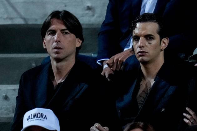 Internazionali BNL D Italia 2025 - Day Twelve Italian singer Achille Lauro sits in the stands during the semi final match between Jannik Sinner of Italy and Tommy Paul of USA during the Internazionali BNL d™Italia day twelve at Foro Italico on May 16, 2025 in Rome, Italy. Rome Foro Italico Lazio Italy Copyright: xGiuseppexMaffiax IBI_Day12_160525_DSC2475