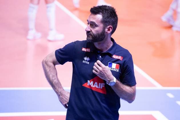 VOLLEYBALL : France VS Slovenie - Nations League - 16 05 2025 TOULOUSE, FRANCE - MAY 16 - VOLLEYBALL : Gonzalez HERNANDEZ, coach of the France national team, Nationalteam during the first preparatory match of the Women s Volleyball Nations League : France VS Slovenia at the Palais des Sports on May 16, 2025 in Toulouse, France  Copyright: xSylvainxDIONISIOx