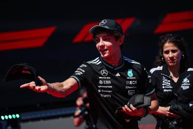 F1 - EMILIA ROMAGNA GRAND PRIX 2025 KIMI ANTONELLI Andrea (ita), Mercedes AMG F1 Team W16, portrait during the Formula 1 AWS Gran Premio del Made in Italy e Dell™Emilia-Romagna 2025, Emilia Romagna Grand Prix 2025, 7th round of the 2025 FIA Formula One World Championship, WM, Weltmeisterschaft from May 16 to 18, 2025 on the Autodromo Internazionale Enzo e Dino Ferrari, in Imola, Italy - ImolaItaly  Copyright: xEricxAlonsox