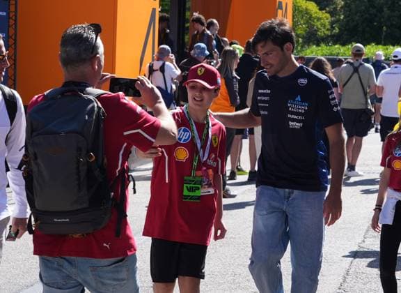 17.05.2025, Autodromo Enzo e Dino Ferrari, Imola, Formel 1 Grand Prix Emilia Romagna 2025 ,im Bild Carlos Sainz Jr. (ESP), Atlassian Williams Racing (Photo by Hasan Bratic DeFodi Images)