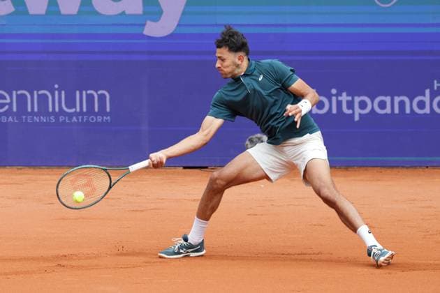 GER, Hamburg, xFSx, ATP500 Herren-Tennistunier Bitpanda Hamburg Open 2025, 17.05.2025 Marko Topo (GER) - Emilio Nava (USA) Emilio Nava (USA) spiel eine Vorhand Copyright: HMBxMedia FernandoxSoares