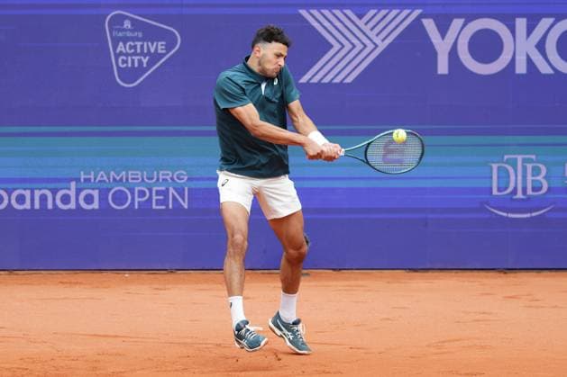 GER, Hamburg, xFSx, ATP500 Herren-Tennistunier Bitpanda Hamburg Open 2025, 17.05.2025 Marko Topo (GER) - Emilio Nava (USA) Emilio Nava (USA) spielt eine Rueckhand Copyright: HMBxMedia FernandoxSoares