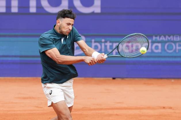 GER, Hamburg, xFSx, ATP500 Herren-Tennistunier Bitpanda Hamburg Open 2025, 17.05.2025 Marko Topo (GER) - Emilio Nava (USA) Emilio Nava (USA) spielt eine Rueckhand Copyright: HMBxMedia FernandoxSoares