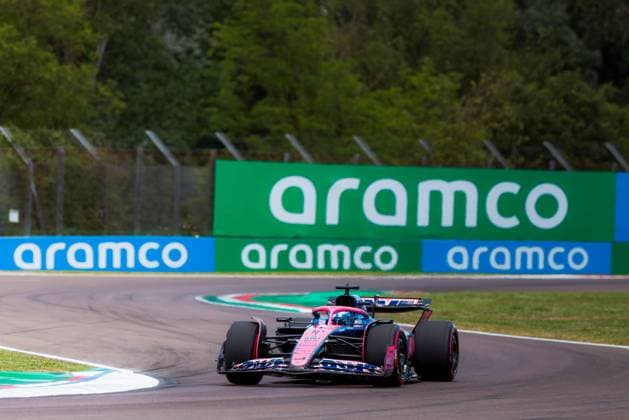 Formula 1 AWS Gran Premio del Made in Italy e dell Emilia-Romagna Alexis Perrin OVERTAKE MAXPPP - Imola 17 05 2025 10 GASLY Pierre (fra), Alpine F1 Team, action during the Formula 1 AWS Gran Premio del Made in Italy e dell Emilia-Romagna Grand Prix 2025, the 7th round of the 2025 FIA Formula 1 World Championship, WM, Weltmeisterschaft on the Autodromo Internazionale Enzo e Dino Ferrari from May 15 to 18, 2025, in Imola, Italy Imola Italy  Copyright: xOVERTAKE MAXPPPxAlexisxPerrinx OVT202505172442 OVT202505172442