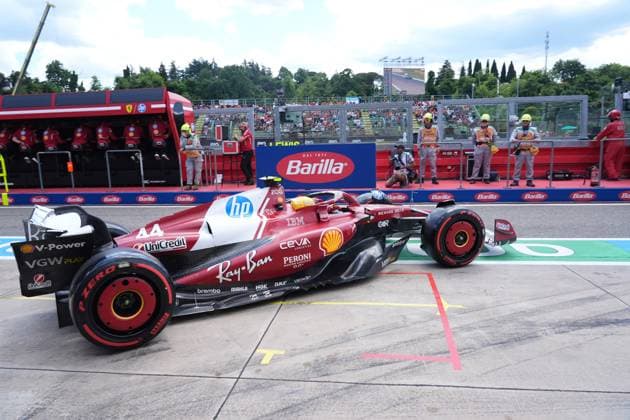 17.05.2025, Autodromo Enzo e Dino Ferrari, Imola, Formel 1 Grand Prix Emilia Romagna 2025 ,im Bild Lewis Hamilton (GBR), Scuderia Ferrari HP (Photo by Hasan Bratic DeFodi Images)