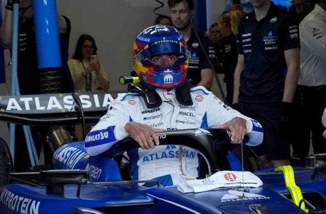 Formel 1 Grand Prix Emilia Romagna 2025 17.05.2025, Autodromo Enzo e Dino Ferrari, Imola, Formel 1 Grand Prix Emilia Romagna 2025 ,im Bild Carlos Sainz Jr. (ESP), Atlassian Williams Racing