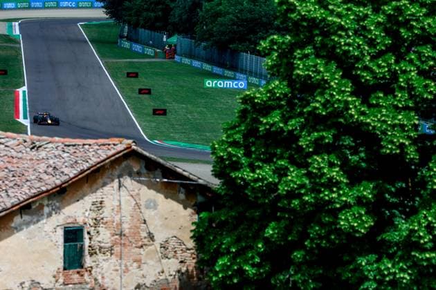1 Max Verstappen (NLD, Oracle Red Bull Racing), F1 Grand Prix of Emilia-Romagna at Autodromo Internazionale Enzo e Dino Ferrari on May 17, 2025 in Imola, Italy. (Photo by HOCH ZWEI) Imola Italy