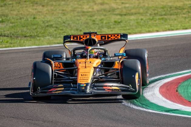 F1 GP Imola Italien. Freitag, 16.05.2025 Oscar Piastri 81, McLaren Formula 1 Team; F1 GP Imola Italien. Freitag, 16.05.2025 Copyright: xBEAUTIFULxSPORTS Erlhofx
