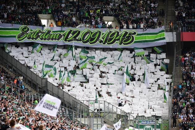 17.05.2025; Moenchengladbach; Fussball, Herren, Saison 2024 2025, Borussia Moenchengladbach vs. VfL Wolfsburg Die Wolfsburger Fankurve DFL regulations prohibit any use of photographs as image sequences and or quasi-video. Borussia-Park NRW Deutschland