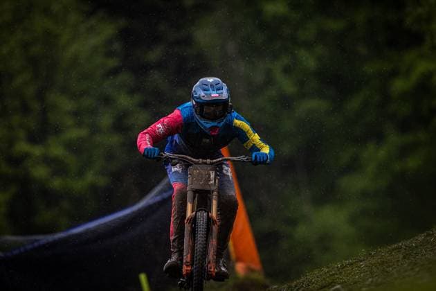 Radsport, Mountainbike WC in Bielsko Biala Whoop UCI MTB World Series DHI Worldcup Bielsko-BiaÅ‚a ZWAR Oliver ORBEA FMD RACINGat Whoop UCI MTB World Series DHI Worldcup Bielsko-BiaÅ‚a, 17.05.2025,in Szczyrk,POL Foto: Sebastian Sternemann