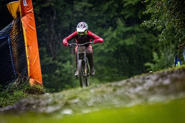 Radsport, Mountainbike WC in Bielsko Biala Whoop UCI MTB World Series DHI Worldcup Bielsko-BiaÅ‚a WILLIAMS Jordan * SPECIALIZED GRAVITYat Whoop UCI MTB World Series DHI Worldcup Bielsko-BiaÅ‚a, 17.05.2025,in Szczyrk,POL Foto: Sebastian Sternemann
