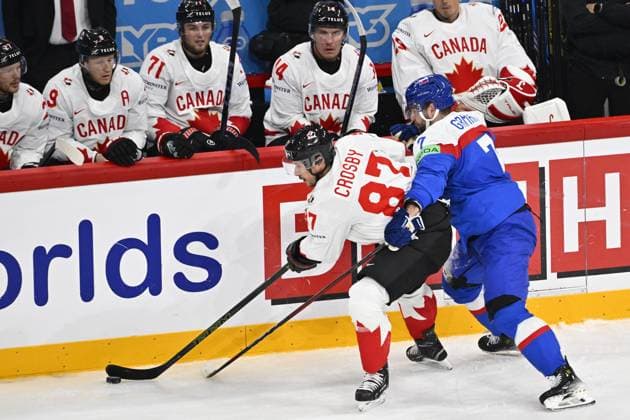 STOCKHOLM, SWEDEN 20250517 Canada s Sidney Crosby and Slovakia s Mario Grman during the IIHF Ice hockey, Eishockey World Championship, WM, Weltmeisterschaft group A match between Canada and Slovakia at Avicii Arena in Stockholm, Sweden, on May 17, 2025. STOCKHOLM SWEDEN x10040x