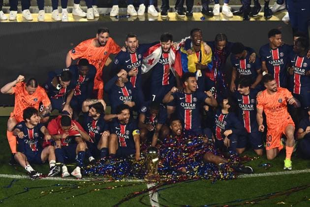 The show celebrating PSG s victory in the French football championship and the presentation to PSG of the new Ligue 1 McDonald s Trophy at the Parc des Princes, after the match between PSG and AJ Auxerre, on May 7, 2025. - 17 05 2025 - France Ile-de-France (region) Paris -  JulienxMattiax xLexPictorium LePictorium_0308406