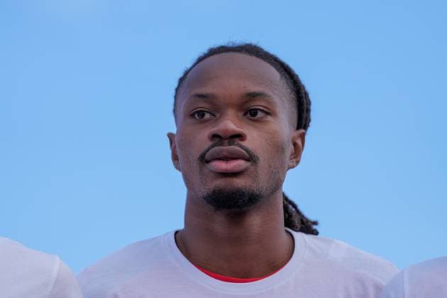 Jordy Makengo (SC Freiburg, 33) , die Freiburger Mannschaft feiert den Einzug in die Europa League gemeinsam mit den Fans auf einer Bühne vor dem Stadion, Party, Feier, Jubel, Emotionen , Deutschland, Fussball, 1. Bundesliga, 34.Spieltag, 2024 2025, SC Freiburg vs. Eintracht Frankfurt, 17.05.2025, Europa-Park Stadion, Freiburg, Deutschland DFL REGULATIONS PROHIBIT ANY USE OF PHOTOGRAPHS AS IMAGE SEQUENCES AND OR QUASI-VIDEO. Freiburg Europa-Park Stadion Baden-Württemberg Deutschland Copyright: xArnexAmbergx