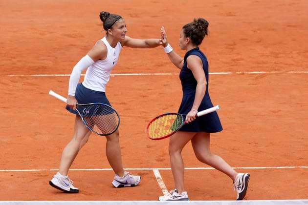Jasmine Paolini and Sara Errani of Italy celebrates during the women double final of the Internazionali BNL d Italia 2025 tennis tournament against Veronika Kudermetova of Russia and Elise Mertens of Belgium at Foro Italico in Rome, Italy on May 18, 2025. Jasmine Paolini and Sara Erran won 6-4, 7-5. AntoniettaxBaldassarre