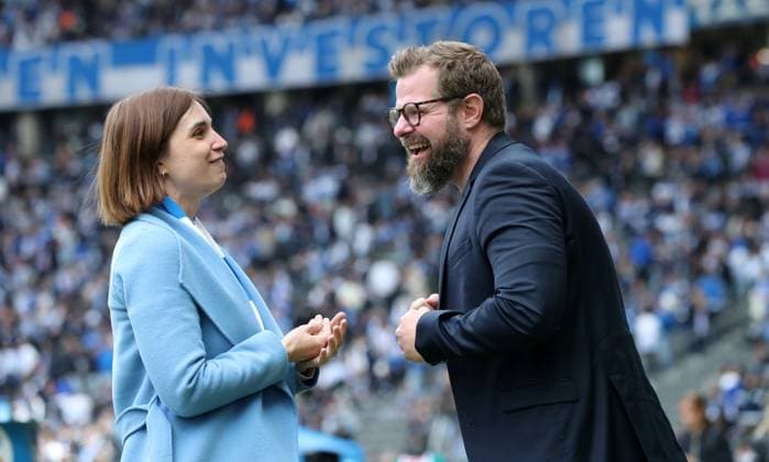 Anne Grubert, Präsident Fabian Drescher Fußball Fussball DFL 2.Bundesliga Herren 34. Spieltag Saison 2024 2025 18.05.2025 Hertha BSC Berlin vs. Hannover 96 DFL regulations prohibit any use of photographs as image sequences and or quasi-video