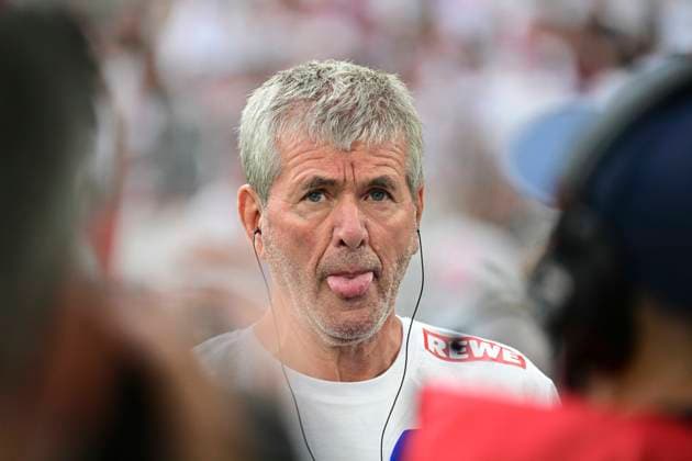 Trainer Head Coach Friedhelm Funkel (Koeln), 1. FC Koeln vs. 1.FC Kaiserslautern, 2. Bundesliga, 34. Spieltag, 18.05.2025 DFB regulations prohibit any use of photographs as image sequences and or quasi-video Koeln Nordrhein-Westfalen Deutschland