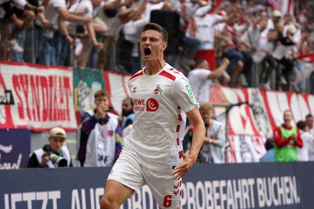 Fussball, 2 BL Saison 2024 2025, 1.FC Köln vs 1.FC kaiserslautern 18.05.2025, Rheinenergiestadion, Köln Eric martel FC Köln, Torjubelt Aktion, Einzelbild
