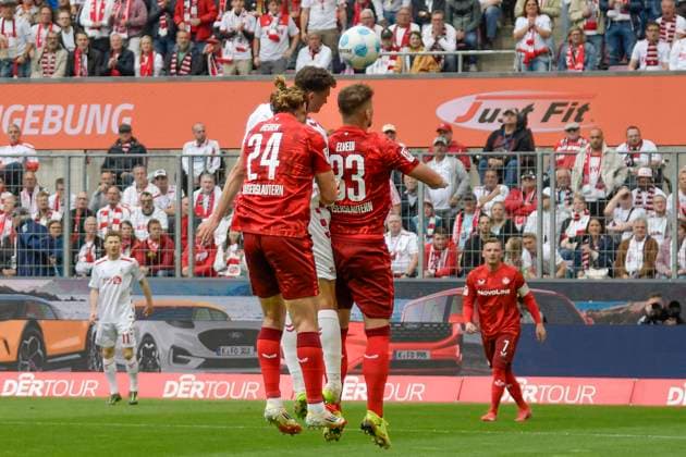 Eric Martel (Koeln 6) erzielt das Tor zum 1:0 18.05.2025 Fussball 1. FC Koeln vs 1. FC Kaiserslautern, Rheinenergiestadion, Koeln, DFB DFL REGULATIONS PROHIBIT ANY USE OF PHOTOGRAPHS AS IMAGE SEQUENCES AND OR QUASI-VIDEO