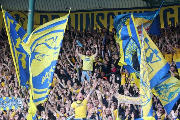 Braunschweig vs. Nürnberg, 2. BL Braunschweig, 18.05.2025, FUßBALL - Eintracht Braunschweig vs. 1. FC Nürnberg, 2. BL, Saison 2024 25. Eintracht Braunschweig Fankurve Braunschweig