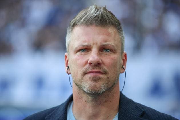 Lukas Kwasniok (SC Paderborn 07, Chef-Trainer), Karlsruher SC vs. SC Paderborn 07, 2. Bundesliga, 34. Spieltag, 2024 2025, 18.05.2025, DFL REGULATIONS PROHIBIT ANY USE OF PHOTOGRAPHS AS IMAGE SEQUENCES AND OR QUASI-VIDEO, Karlsruher SC vs. SC Paderborn 07, 2. Bundesliga, 34. Spieltag, 2024 2025, 18.05.2025 Karlsruhe