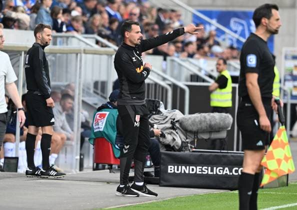 18.05.2025, xsltx, Fussball 2.Bundesliga, SV Darmstadt 98 - Jahn Regensburg v.l. Munier Raychouni (Interimstrainer SSV Jahn Regensburg) (DFL DFB REGULATIONS PROHIBIT ANY USE OF PHOTOGRAPHS as IMAGE SEQUENCES and or QUASI-VIDEO)