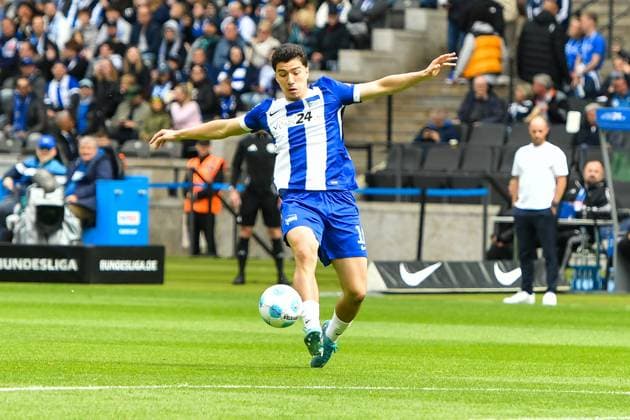 Fussball 2.Bundesliga, Hertha BSC Berlin - Hannover 96 18.05.2025, xdanx, Fussball 2.Bundesliga, Hertha BSC Berlin - Hannover 96 emspor, v.l. Ibrahim Maza (Hertha BSC) am Ball (DFL DFB REGULATIONS PROHIBIT ANY USE OF PHOTOGRAPHS as IMAGE SEQUENCES and or QUASI-VIDEO) Daniel Lakomski Mix1 Berlin Olympiastadion Berlin Deutschland (DEU)