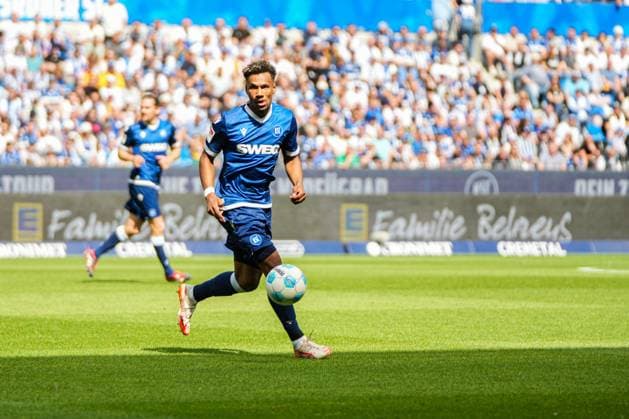2. Fussball Bundesliga, Karlsruher SC - SC Paderborn 07, 18.05.2025 Bambasé Conté (Karlsruher SC 31) 2. Fussball Bundesliga, Karlsruher SC - SC Paderborn 07; BBBank Wildpark Karlsruhe, 18.05.2025 DFB DFL REGULATIONS PROHIBIT ANY USE OF PHOTOGRAPHS AS IMAGE SEQUENCES AND OR QUASI-VIDEO.