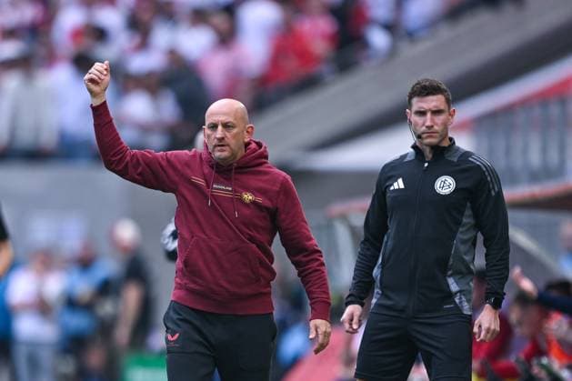 18.05.2025, Fussball, 2. Bundesliga, 34. Spieltag Saison 2024 2025, 1. FC Köln - 1. FC Kaiserslautern, Trainer Torsten Lieberknecht (1. FC Kaiserslautern) xRHR-FOTO TKx