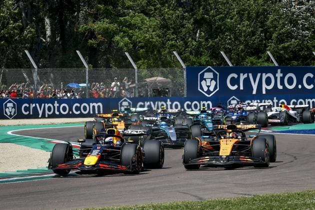 IMOLA - Max Verstappen (Red Bull Racing) during the start of the Emilia-Romagna Grand Prix at the Autodromo Internazionale Enzo e Dino Ferrari. ANP SEM VAN DER WAL xVIxANPxSportx xxANPxIVx 527910945 originalFilename: 527910945.jpg