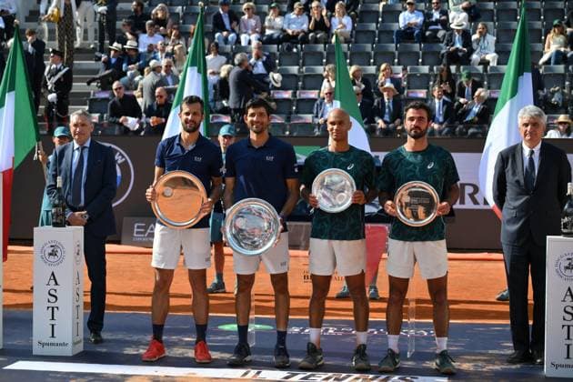 May 18, 2025, Roma, RM: Marcelo Arevalo (SAL), Mate Pavic (CRO), Sadio Doumbia (FRA) and Fabien Reboul (FRA) during the awards ceremony during the Men s Double Final between Marcelo Arevalo (ESA) and Mate Pavic (CRO) versus Sadio Doumbia (FRA) and Fabien Reboul (FRA) at central court during the Internazionali BNL d Italia 2025, Foro Italico in Rome, Italy, 18 May 2025 .ANSA ROBERTO RAMACCIA. Italian Open 2025  - ZUMAa110 20250518_zaf_a110_159 Copyright: xRobertoxRamacciax