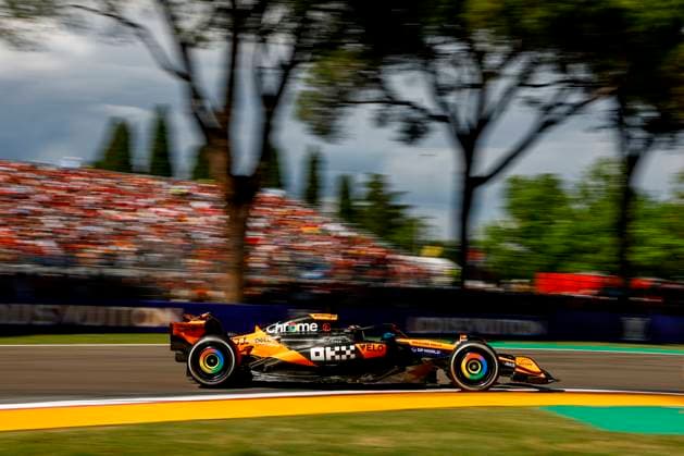 81 Oscar Piastri (AUS, McLaren F1 Team), F1 Grand Prix of Emilia-Romagna at Autodromo Internazionale Enzo e Dino Ferrari on May 18, 2025 in Imola, Italy. (Photo by HOCH ZWEI) Imola Italy