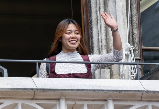 Momoko Tanikawa (FC Bayern Muenchen Frauen, 18) Empfang und Meisterehrung FC Bayern Muenchen Maenner und Frauen, Fussball, Bundesliga, Saison 2024 2025, 18.05.2025. Empfang und Meisterehrung FC Bayern Muenchen Maenner und Frauen, Fussball, Bundesliga, Saison 2024 2025, 18.05.2025. Muenchen Copyright: xEibner-Pressefoto HeikexFeinerx EP_HFR