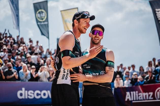 Beachvolleyball Männer Allianz German Beach Tour 2025 Tourstop Düsseldorf 18.05.2025 v.l. Nils Ehlers und Clemens Wickler Düsseldorf Robert-Lehr-Ufer Nordrhein-Westfalen Deutschland