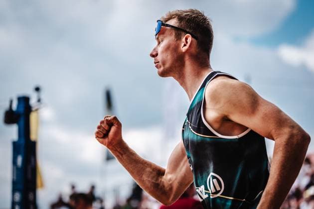 Beachvolleyball Männer Allianz German Beach Tour 2025 Tourstop Düsseldorf 18.05.2025 Jonas Reinhardt Düsseldorf Robert-Lehr-Ufer Nordrhein-Westfalen Deutschland