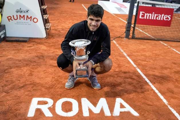 Carlos Alcaraz of Spain with the trophy during the award ceremony after the men singles final match against Jannik Sinner of Italy at the Internazionali BNL d Italia 2025 tennis at Foro Italico in Rome, Italy on may 18, 2025. AntoniettaxBaldassarre