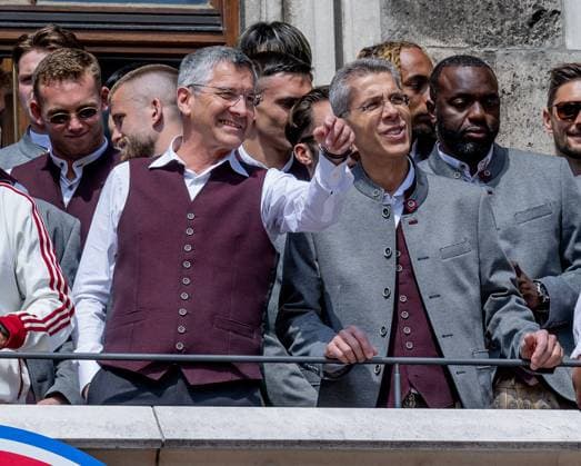 Herbert Hainer (Praesident, FC Bayern Muenchen) und Dr. Michael Diederich (Stellvertretender Vorstandsvorsitzender, FC Bayern Muenchen AG) Empfang und Meisterehrung FC Bayern Muenchen Maenner und Frauen, Fussball, Bundesliga, Saison 2024 2025, 18.05.2025. Empfang und Meisterehrung FC Bayern Muenchen Maenner und Frauen, Fussball, Bundesliga, Saison 2024 2025, 18.05.2025. Muenchen Copyright: xEibner-Pressefoto HeikexFeinerx EP_HFR