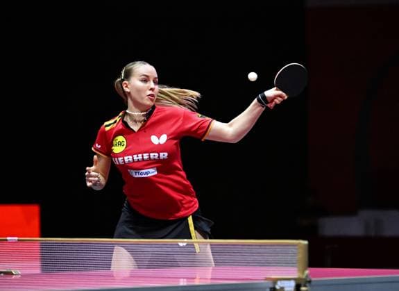 Bilder des Jahres 2025, Sport 05 Mai Sport Themen der Woche KW20 Sport Bilder des Tages Die 18 Jahre alte Annett Kaufmann zeigt bei der Tischtennis-WM gute Leistungen Tischtennis-WM in der Lusail Sports Arena, Doha, Katar - 18.05.2025, 1. Runde: Annett KAUFMANN, Deutschland (SV DJK Kolbermoor), U19-Weltmeisterin 2024, unterlag heute im Mixed mit Patrick FRANZISKA, Deutschland (1. FC Saarbrücken-TT), ist aber im Einzel und im Doppel in der zweiten Runde der WM vertreten Doha Luisal Sports Arena Doha Qatar *** 18-year-old Annett Kaufmann performs well at the World Table Tennis Championships World Table Tennis Championships in the Lusail Sports Arena, Doha, Qatar 18 05 2025, 1 round Annett KAUFMANN, Germany SV DJK Kolbermoor , U19 World Champion 2024, lost today in the mixed with Patrick FRANZISKA, Germany 1 FC Saarbrücken TT , but is represented in the singles and doubles in the second round of the World Championships Doha Luisal Sports Arena Doha Qatar