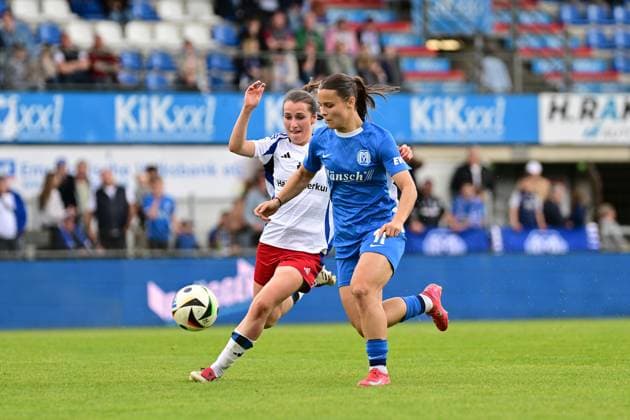 Fußball I Frauen I Saison 2024-2025 I 2. Bundesliga I 26. Spieltag I SV Meppen - Hamburger SV I 18.05.2025 Pauline Machtens (28, Hamburger SV) Sarah Preuss (11, SV Meppen 1912 e.V.) Meppen Hänsch-Arena Niedersachsen Deutschland Copyright: xLobeca FelixxSchlikisx