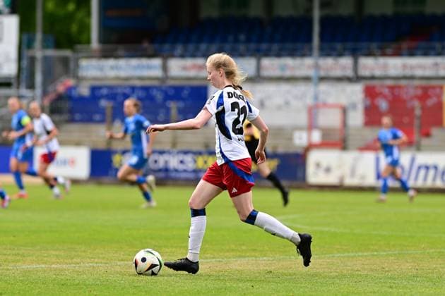 Fußball I Frauen I Saison 2024-2025 I 2. Bundesliga I 26. Spieltag I SV Meppen - Hamburger SV I 18.05.2025 Jacqueline Dönges (21, Hamburger SV) Meppen Hänsch-Arena Niedersachsen Deutschland Copyright: xLobeca FelixxSchlikisx