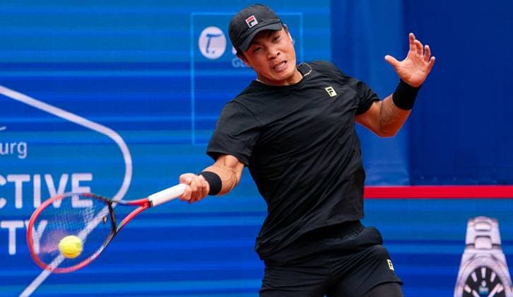 19.05.2025, ATP, Tennis Herren 500, Tennis, Herren, Hamburg Open, Hamburg, Raphael Collignon (Belgien) - Brandon Nakashima (USA) Brandon Nakashima (USA) Hamburg Tennis-Stadion Am Rothenbaum Hamburg Deutschland