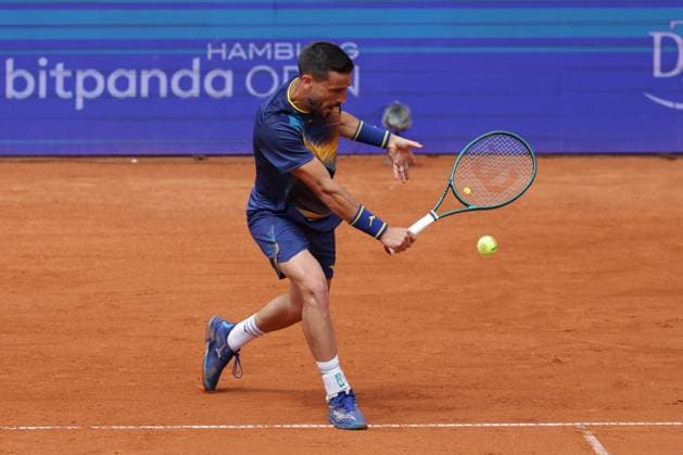 GER, Hamburg, xFSx, ATP500 Herren-Tennistunier Bitpanda Hamburg Open 2025, Sechzehntelfinale 19.05.2025 Damir Dzumhup (BIH) spielt einen Vorhand Copyright: HMBxMedia FernandoxSoares