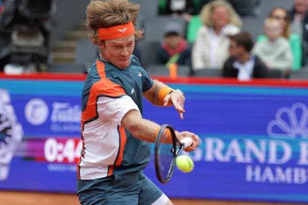 GER, Hamburg, xFSx, ATP500 Herren-Tennistunier Bitpanda Hamburg Open 2025, Sechzehntelfinale 19.05.2025 Andrey Rublev (RUS) spielt einen Vorhand Copyright: HMBxMedia FernandoxSoares