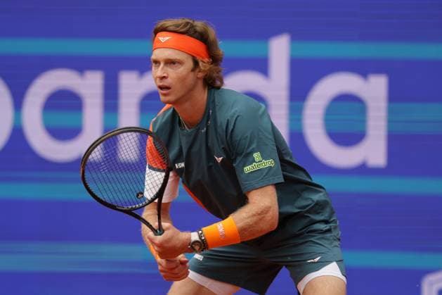GER, Hamburg, xFSx, ATP500 Herren-Tennistunier Bitpanda Hamburg Open 2025, Sechzehntelfinale 19.05.2025 Andrey Rublev (RUS) wartet auf ein Aufschlag Copyright: HMBxMedia FernandoxSoares