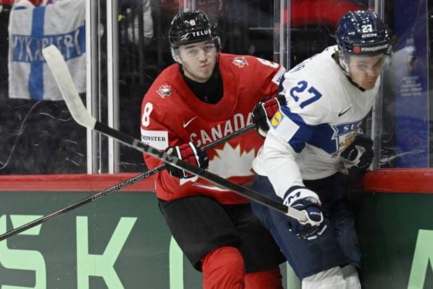 Noah Dobson (L) of Canada and Mikael Pyyhtiä of Finland vie during the 2025 IIHF Ice hockey, Eishockey World Championships preliminary round group A match between Canada and Finland in Stockholm on May 19, 2025. Stockholm Sweden LKFTJK20250519212930LNHP  Copyright: xVesaxMoilanenx LKFTJK20250519212930LNHP