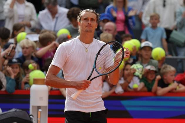 GER, Hamburg, xFSx, ATP, Tennis Herren 500 , Herren-Tennistunier Bitpanda Hamburg Open 2025, Sechzehntelfinale 19.05.2025 Alexander Zverev (GER) bedankt sich beim Publikum Copyright: HMBxMedia FernandoxSoares