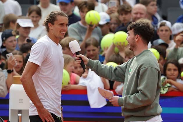 GER, Hamburg, xFSx, ATP, Tennis Herren 500 , Herren-Tennistunier Bitpanda Hamburg Open 2025, Sechzehntelfinale 19.05.2025 Alexander Zverev (GER) beim interview nach dem Spiel Copyright: HMBxMedia FernandoxSoares